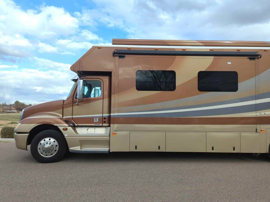 semi repair and custom paint job